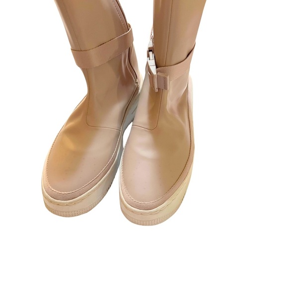 Nike Air Force 1 Sage Rain Boots in Violet Ash Size 6.5 Waterproof Outdoor Girly - Picture 7 of 7